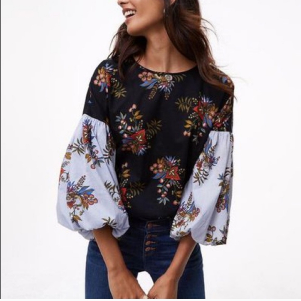 Loft Button Back Top